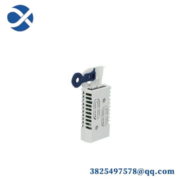 Lenze MDEMAXX071-32 Industrial Drive System - High Performance and Reliability